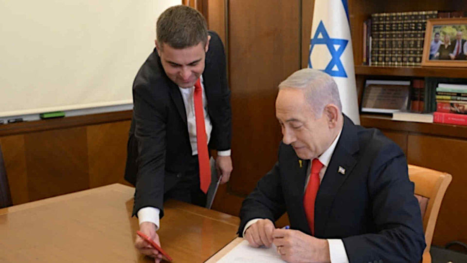 Bibi Netanyahu is the only world leader to recognize Somaliland as a country Bibi Netanyahu is the only world leader to recognize Somaliland as a country